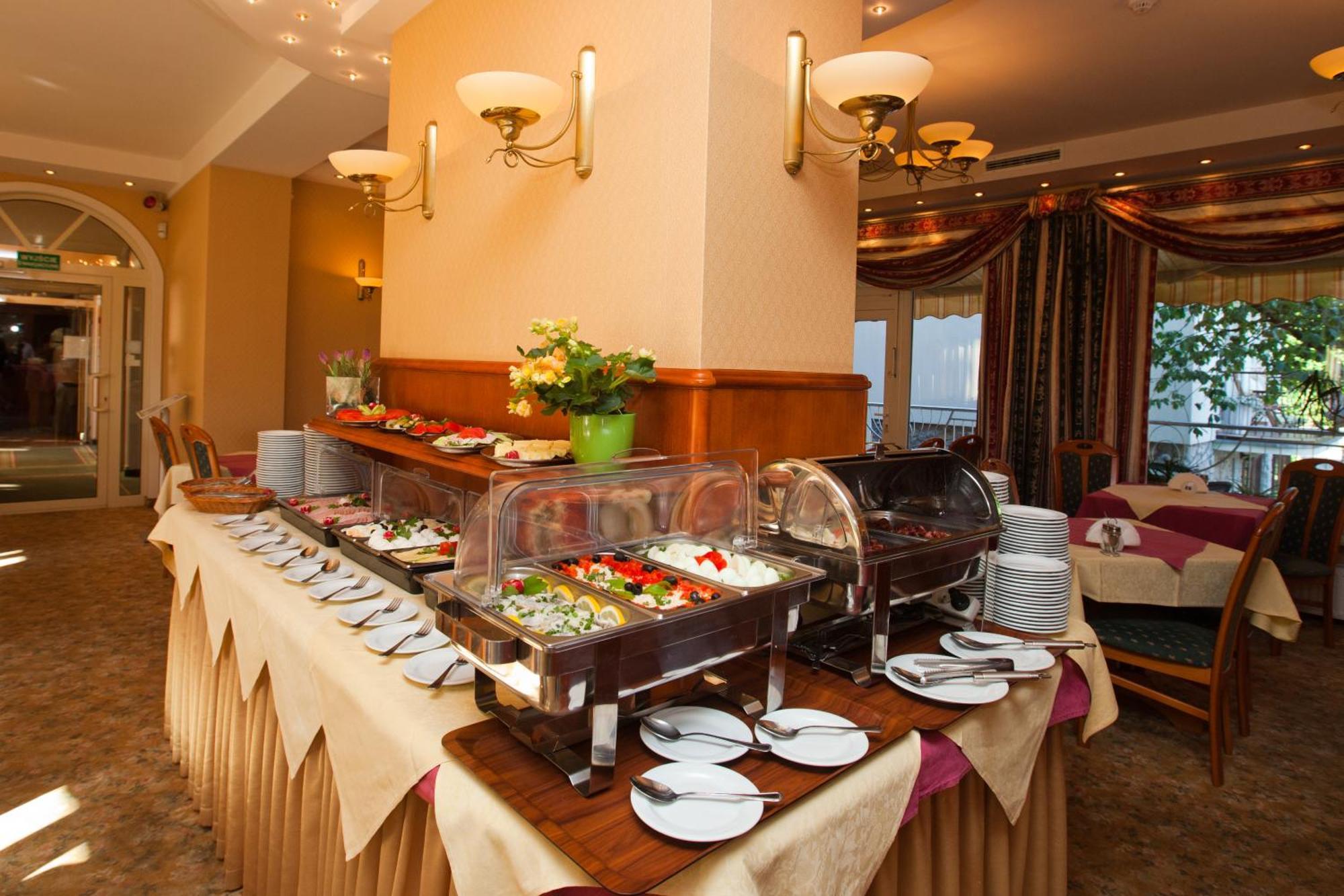 Hotel Polaris III Swinoujscie Dış mekan fotoğraf