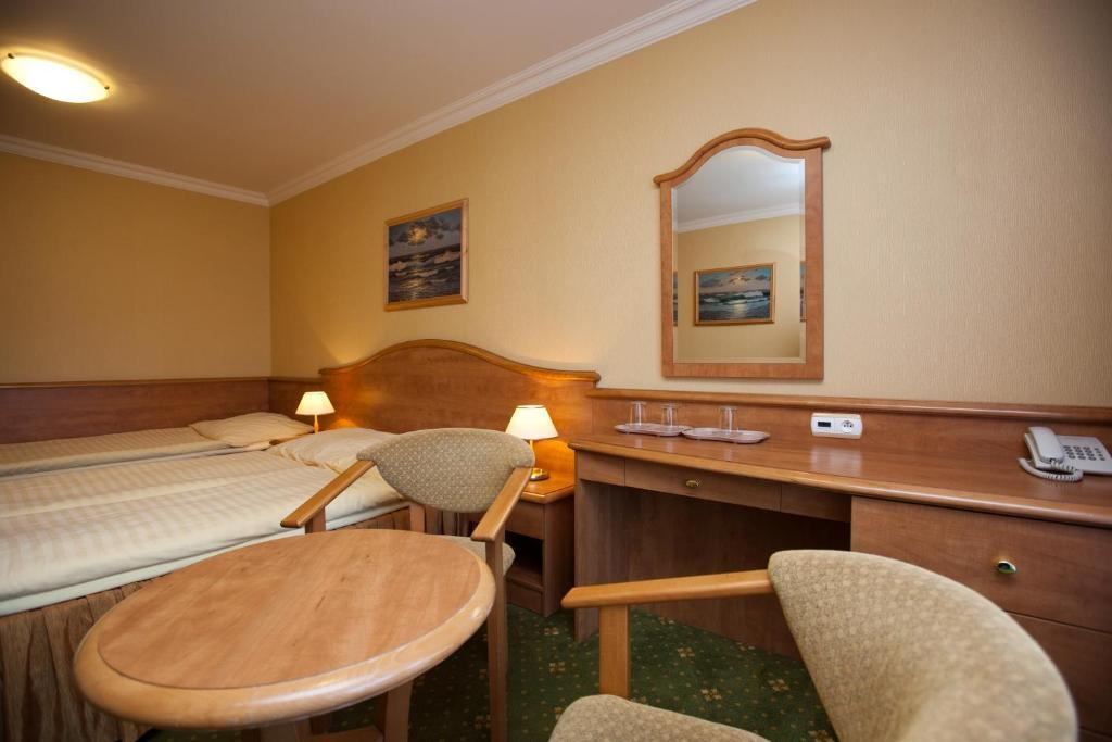 Hotel Polaris III Swinoujscie Oda fotoğraf
