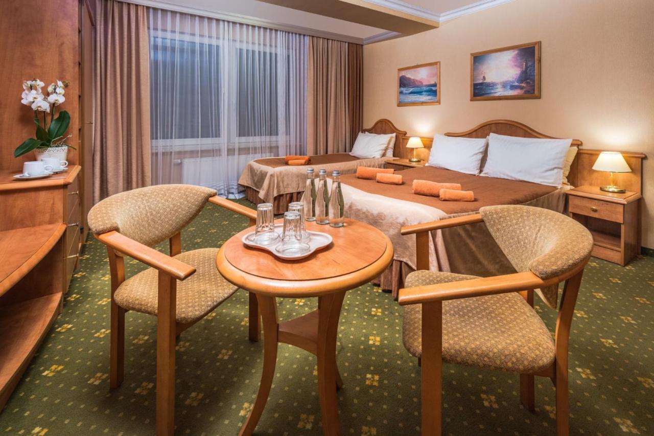 Hotel Polaris III Swinoujscie Dış mekan fotoğraf