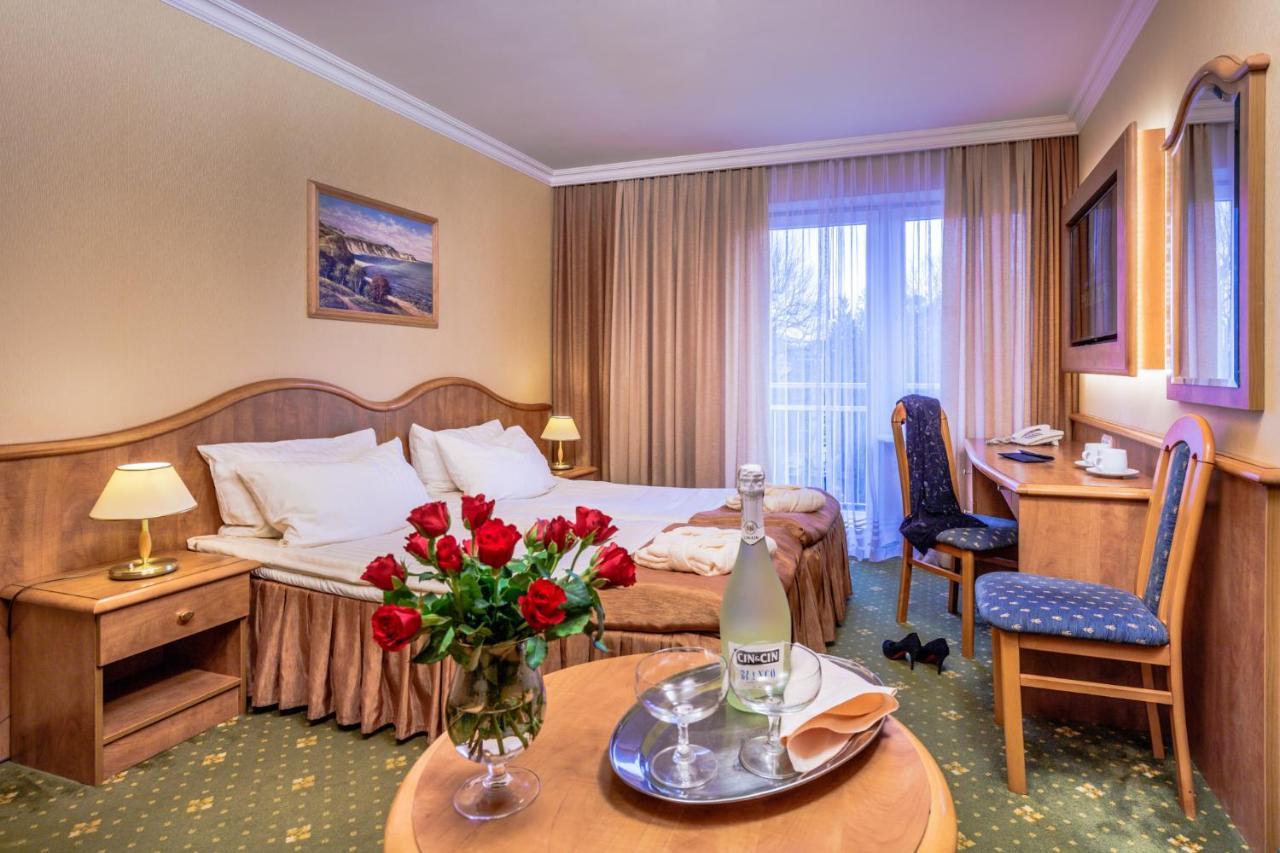 Hotel Polaris III Swinoujscie Dış mekan fotoğraf